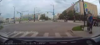Нарушение ПДД: Водитель Nissan Проехал Под Запретом