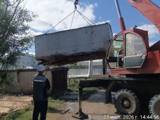 В Сайсарском округе продолжается демонтаж незаконных гаражей
